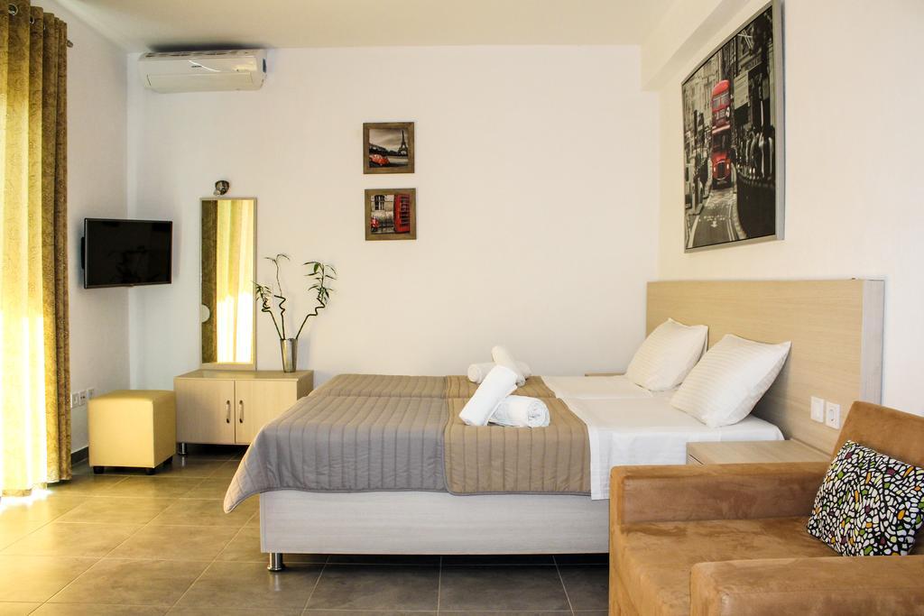 Mariza's Skiathos